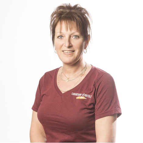Location-Outils-St-Felicien-image-equipe-christine-larouche